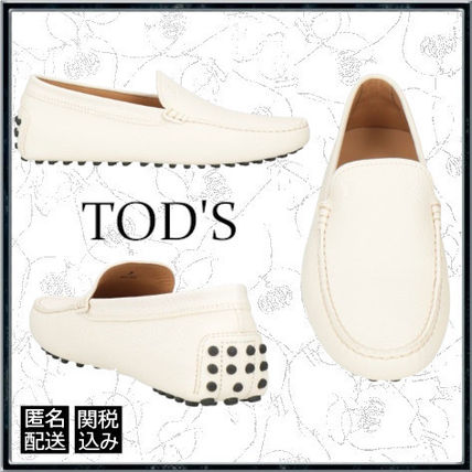 美品❣️ TOD'S トッズ　ドライビングシューズ　シルバー金具　ロゴ刻印　レザー Woman ピンク レザー ゴンミーニ ドライビングシューズ
