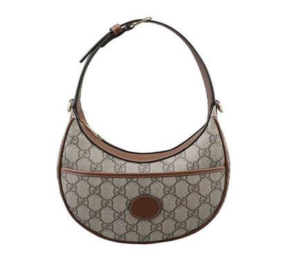 関税負担なし☆GUCCI グッチ ハーフムーンシェイプ ミニバッグ GG Marmont small shoulder bag in white leather | GUCCI® US
