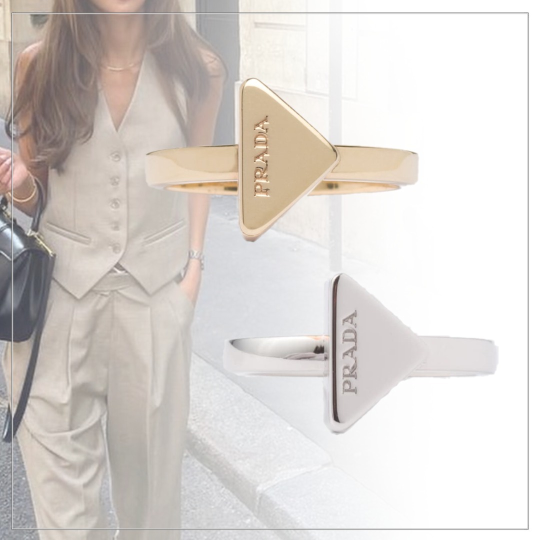 【お洒落度UP】PRADA◆メタルリング トライアングル ロゴ