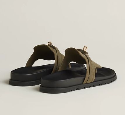 シンプルでクール♪【HERMES】サンダル 《アンピール》