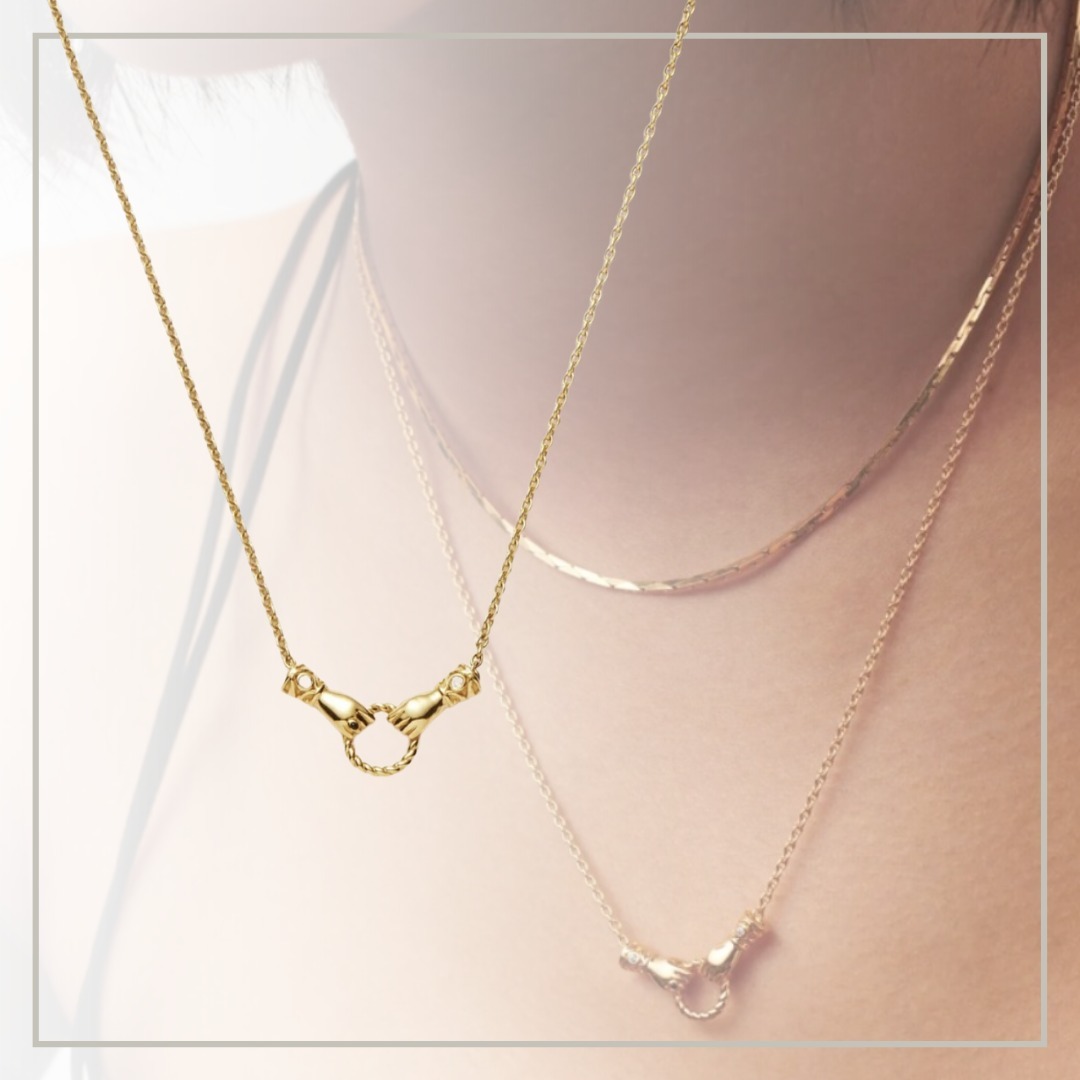 【MISSOMA】HARRIS REED IN GOOD HANDS ミニ ネックレス MISSOMA Missoma x Harris Reed - In Good Hands Mini Pendant