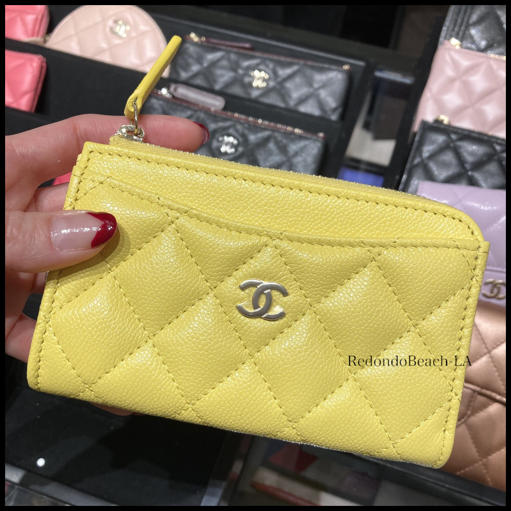 【高級感溢れるイエロー】CHANEL★フラグメントケース