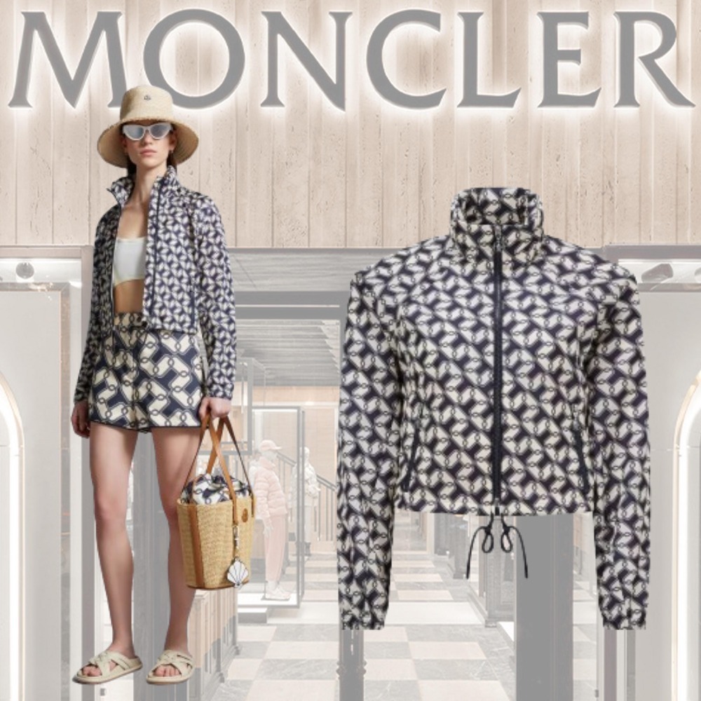 ★【MONCLER(モンクレール)】MARPESSA ★軽量フードジャケット
