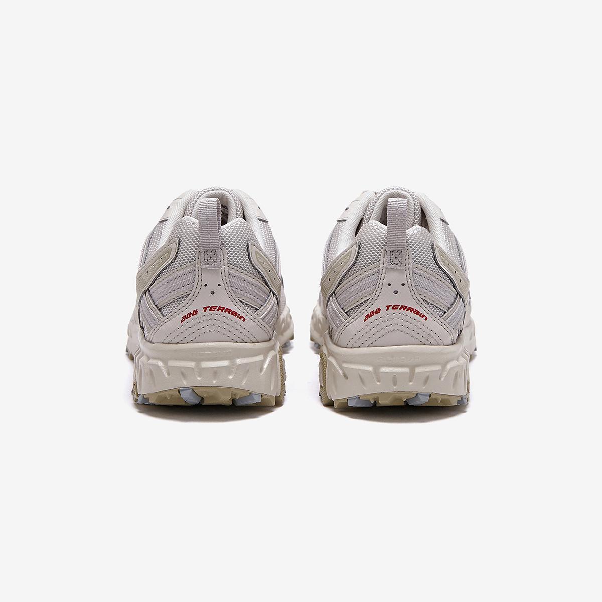 【大人気】★ニューバランス★MT410KS5 Beige 早い者勝ち!! 大人気】☆ニューバランス☆MT410KS5 Beige 早い者勝ち!! スニーカー
