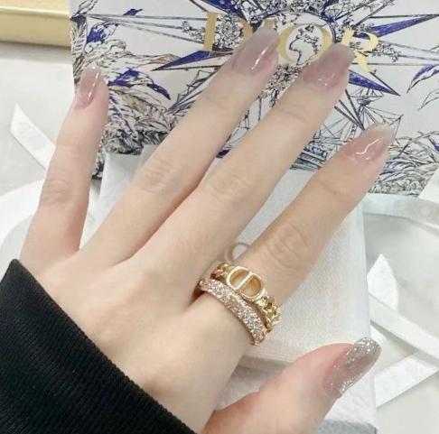 【ガーリーで可愛い♡】Dior D-Drop リング DIOR】重ね付けで可愛い♡PETIT CD リングセット (Dior/指輪