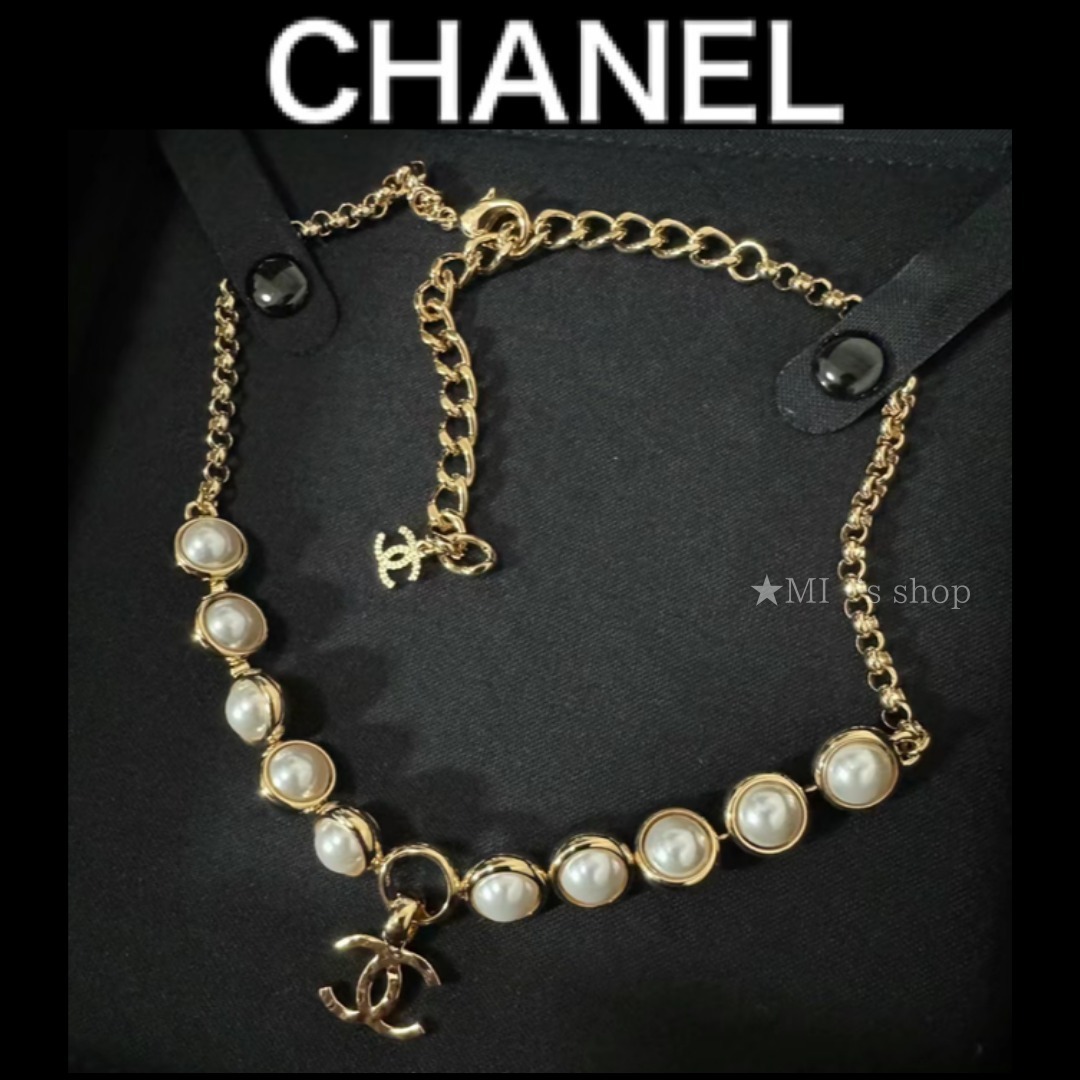 CHANEL☆新作 25SS 大人可愛い ボタン風 イヤリング CHANEL☆新作 25SS 大人可愛い ボタン風 イヤリング