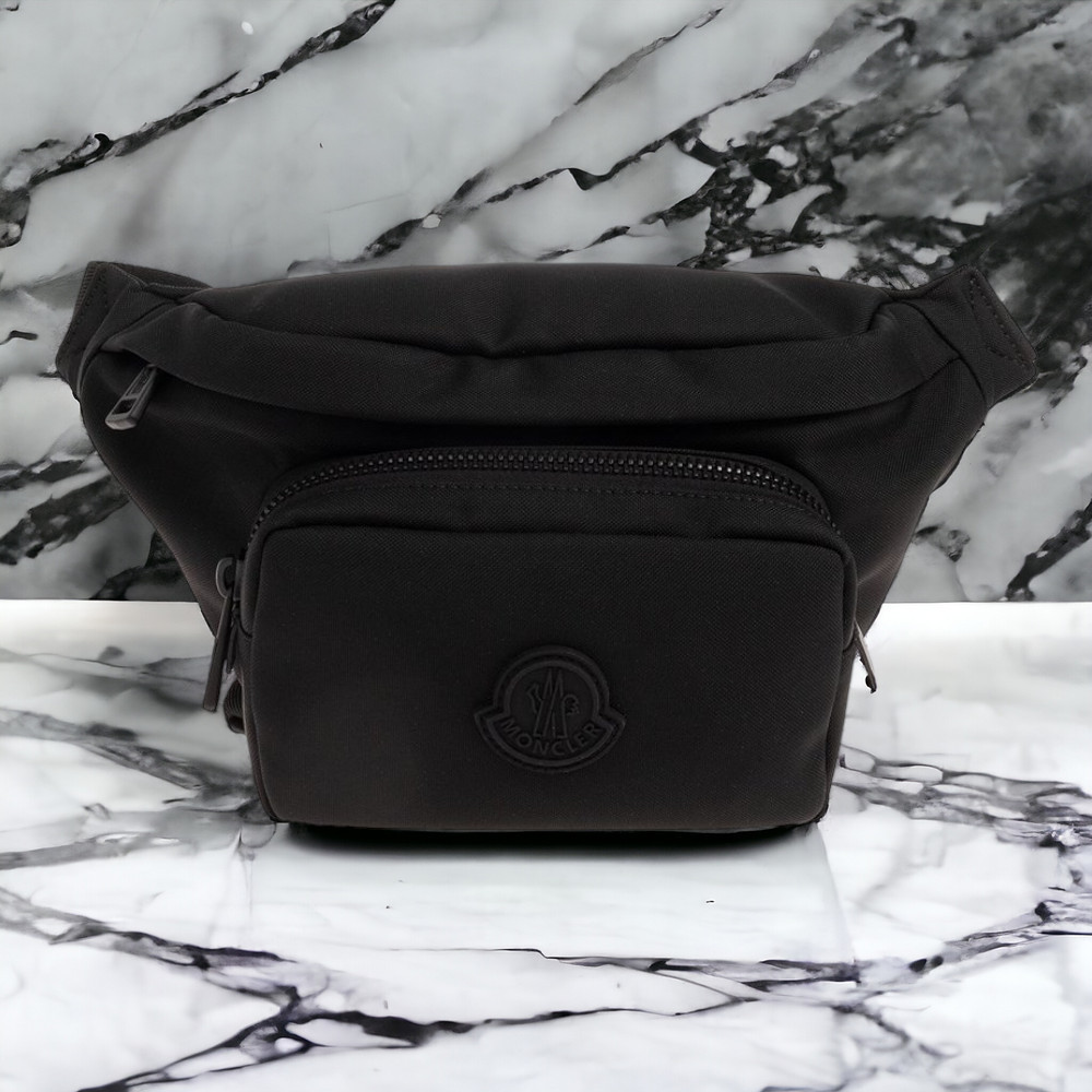 モンクレール Moncler Durance ジップアップ ベルト バッグ