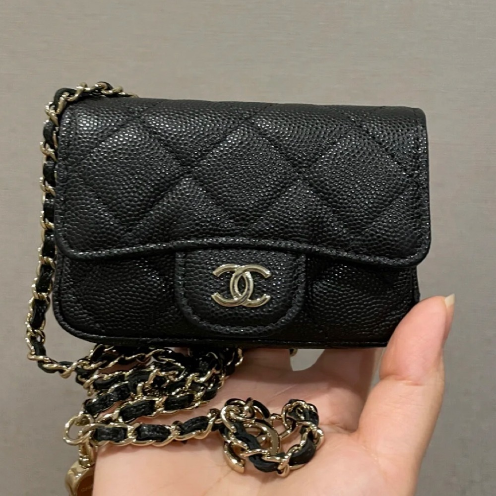 個性を輝かせる☆【CHANEL】ミニベルトバッグ ウエストポーチ
