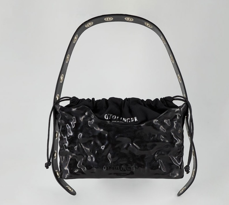 [オートリンガー]★Signature Baguette Bag Black★