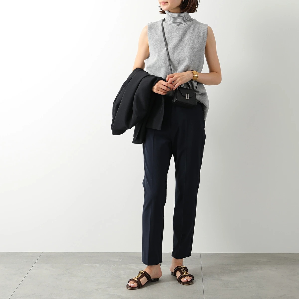 VIP価格☆【TOD'S】TTアイコン フラットサンダル 関税/送料込み VIP価格☆【TOD'S】TTアイコン フラットサンダル 関税/送料込み