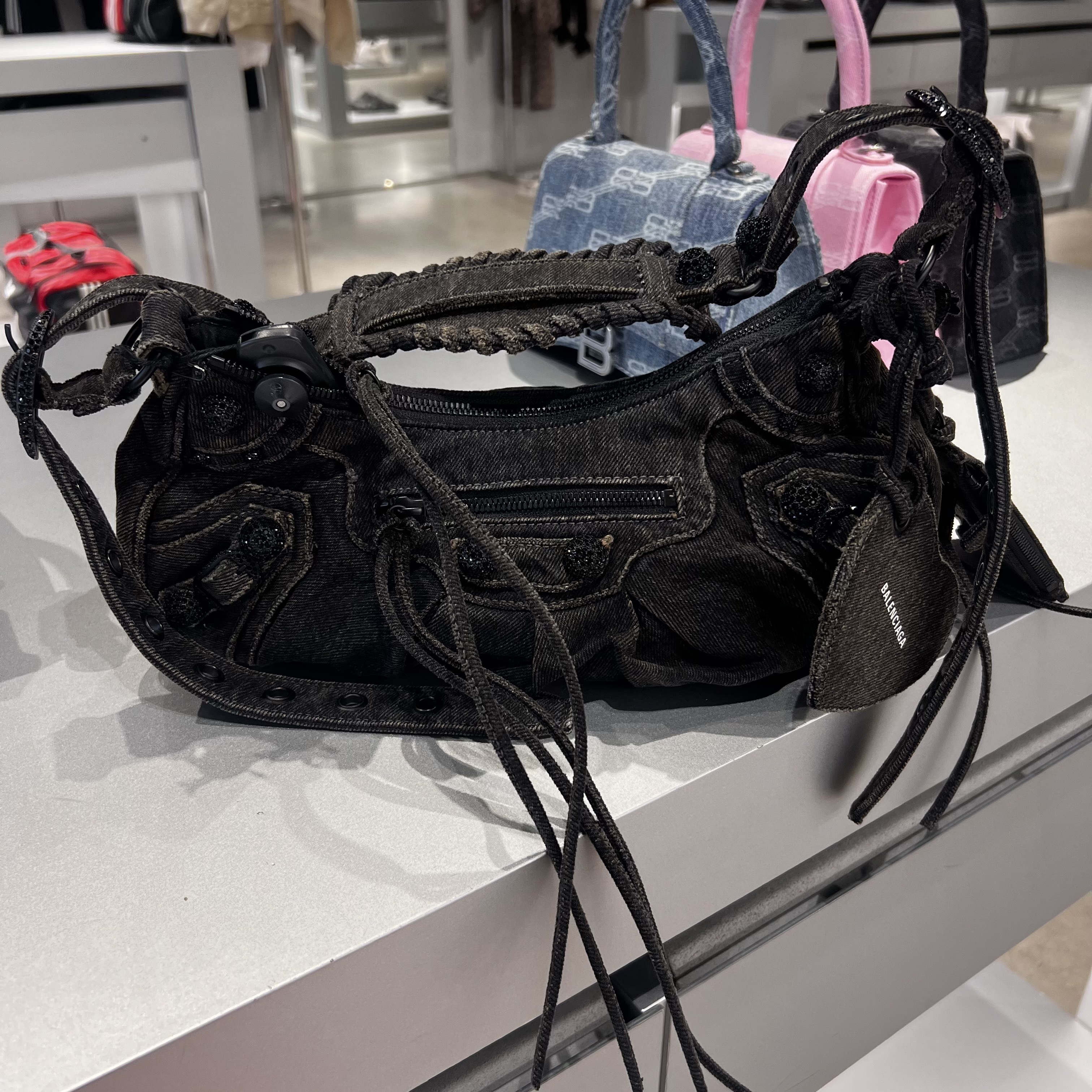 【国内発】フルラ ディアマンテ WB01193 BX1542 国内発】フルラ ディアマンテ WB01193 BX1542 (FURLA/ショルダー
