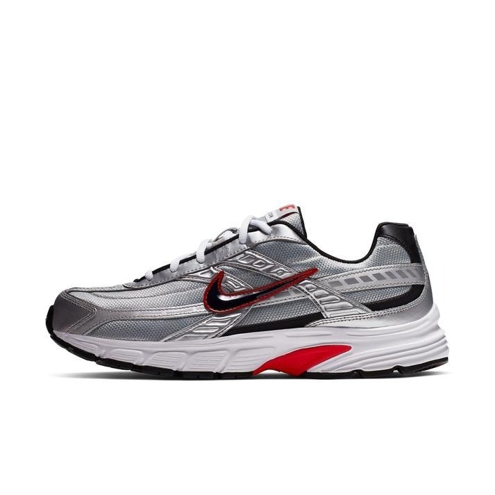 NIKE★イニシエーター INITIATOR