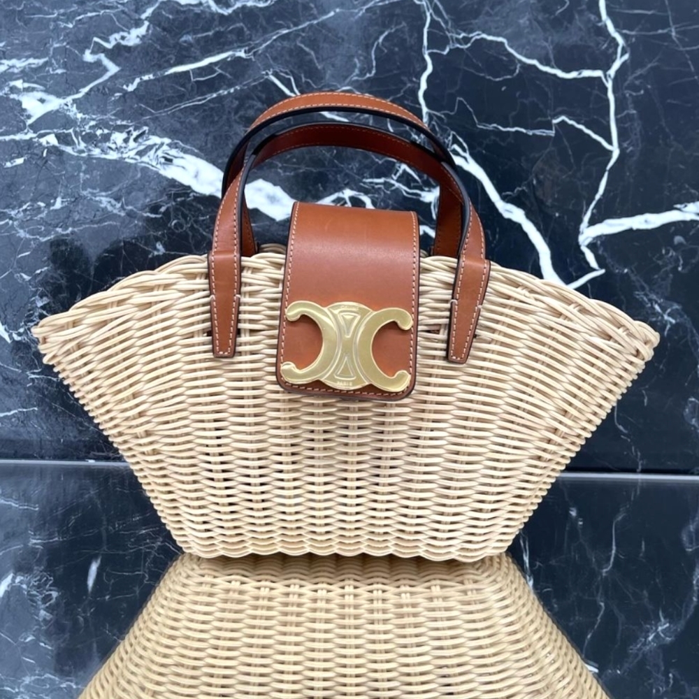 24SS【CELINE】ティーンクーファン ウィッカー ナチュラルカーフ