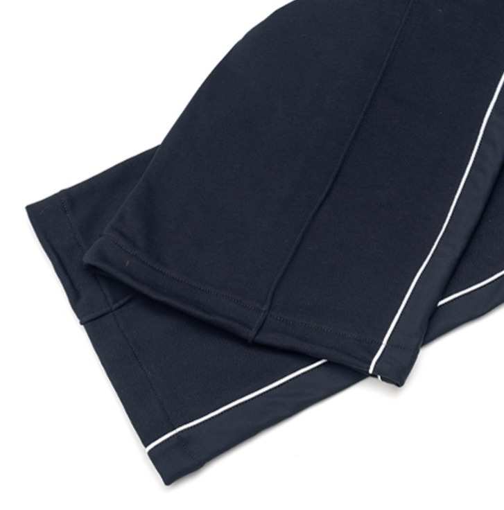 ☆人気☆【MOOSE KNUCKLES】☆マリブロゴレディースパンツ☆ ☆【MOOSE KNUCKLES】☆マリブロゴレディースパンツ☆BLACK
