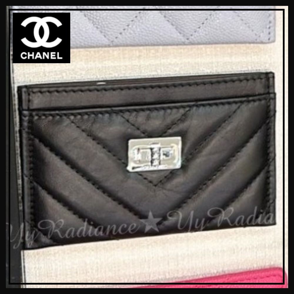 【希少!クールで素敵♡】CHANEL 2.55 カードケース