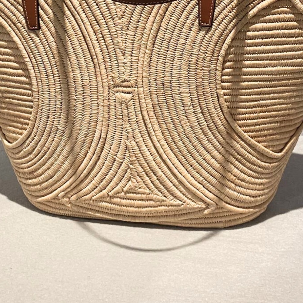 《自分ご褒美》【CELINE】クラシックパニエバッグ ラフィア
