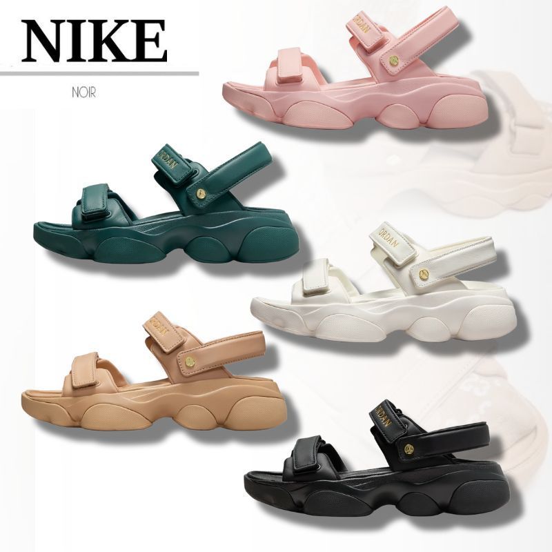 国内即発 NIKE ナイキ ジョーダン デジャ ウィメンズサンダル