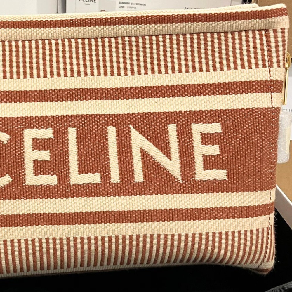 《上品で可愛い》【CELINE】タイス クラッチ バッグ