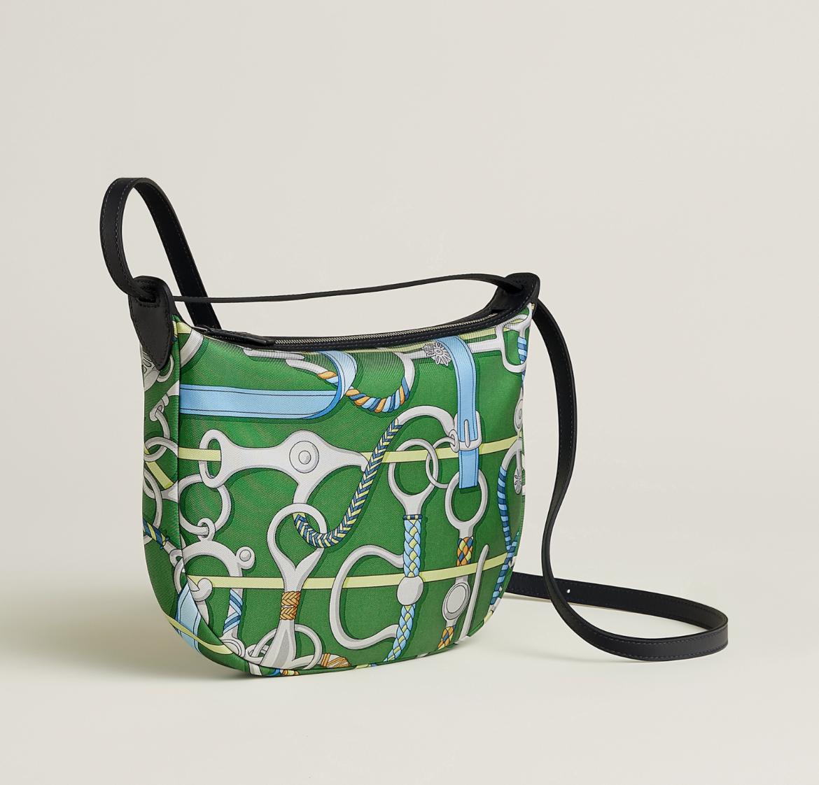 【お洒落なフォルム】HERMES《Sursoie To Go》ショルダーバッグ