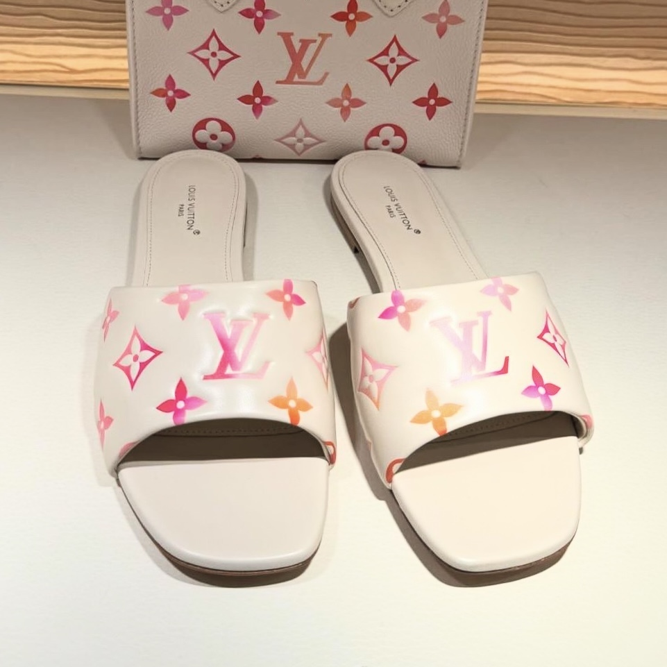 【グラデカラーが可愛い♪】ルイヴィトン フラット サンダル