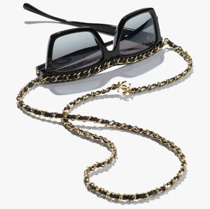 ◆エレガントでお洒落◆ CHANEL パイロットサングラス 【25C】 CHANEL アイウェア: パイロット シェイプ アイウェア, チタン