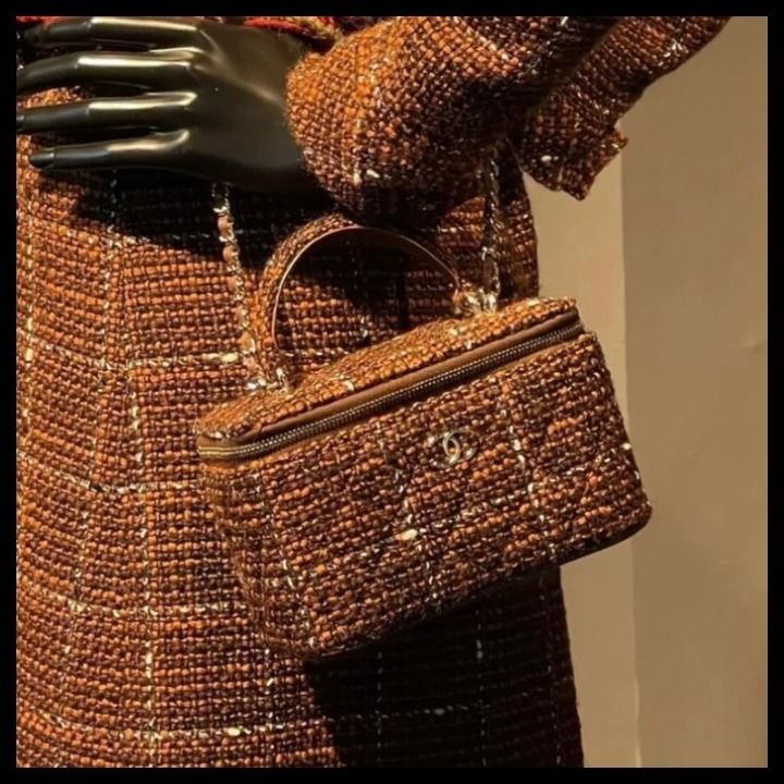 ☆可愛い素材☆【CHANEL】バニティ ショルダーバッグ