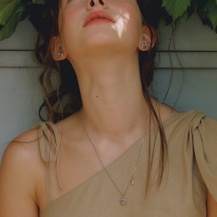 ネックレス・ペンダント VINTAGE HOLLYWOOD Posy Rose Necklace 4BFK502 VINTAGE HOLLYWOOD Posy Rose Necklace 4BFK502 (VINTAGE
