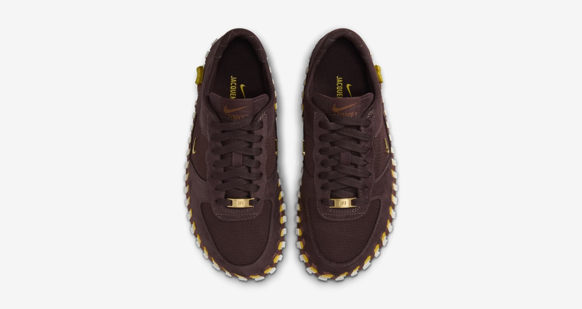 【大人気 】★ナイキ★ J FORCE 1 LOW LX SP “Earth” BROWN
