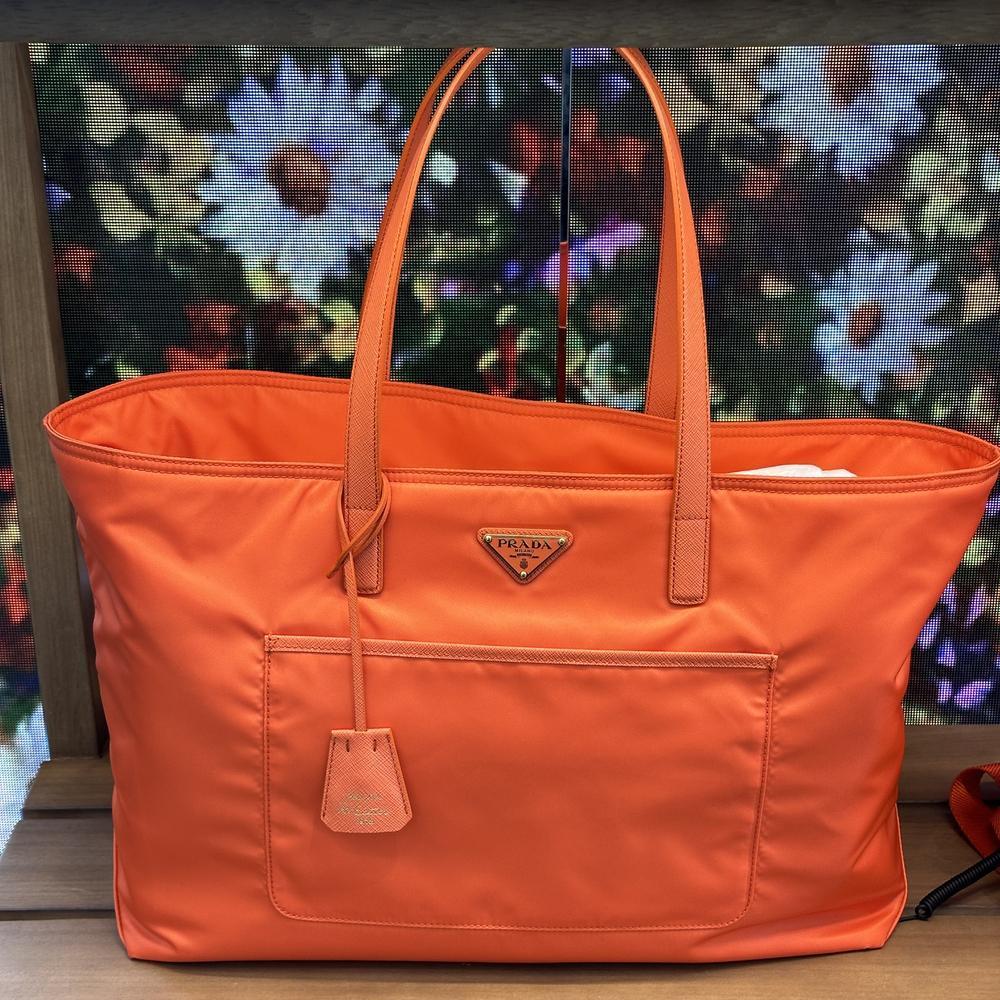 PRADA プラダ Re-Edition 1978 ラージ トートバッグ 1BG527