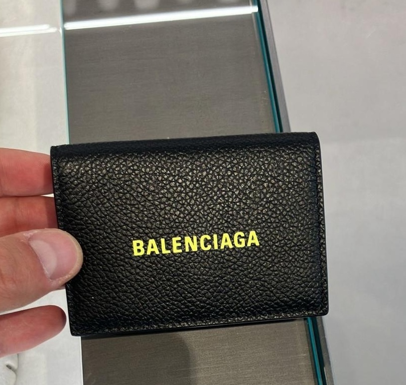 【BALENCIAGA】CASH MINI WALLET 3つ折り財布 ★関税送料込み