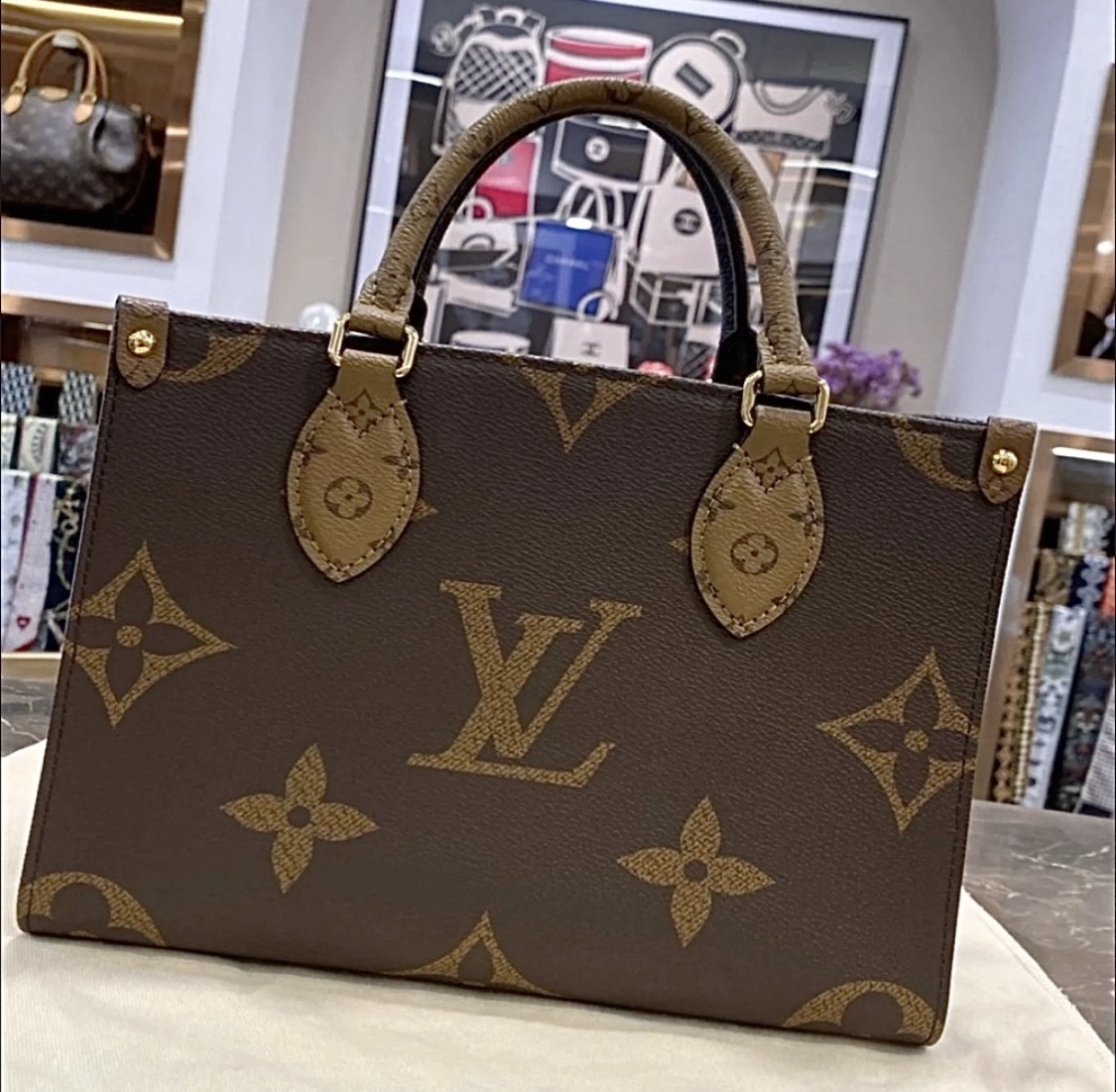可愛い♡コーデしやすい【LOUIS VUITTON】オンザゴーBB