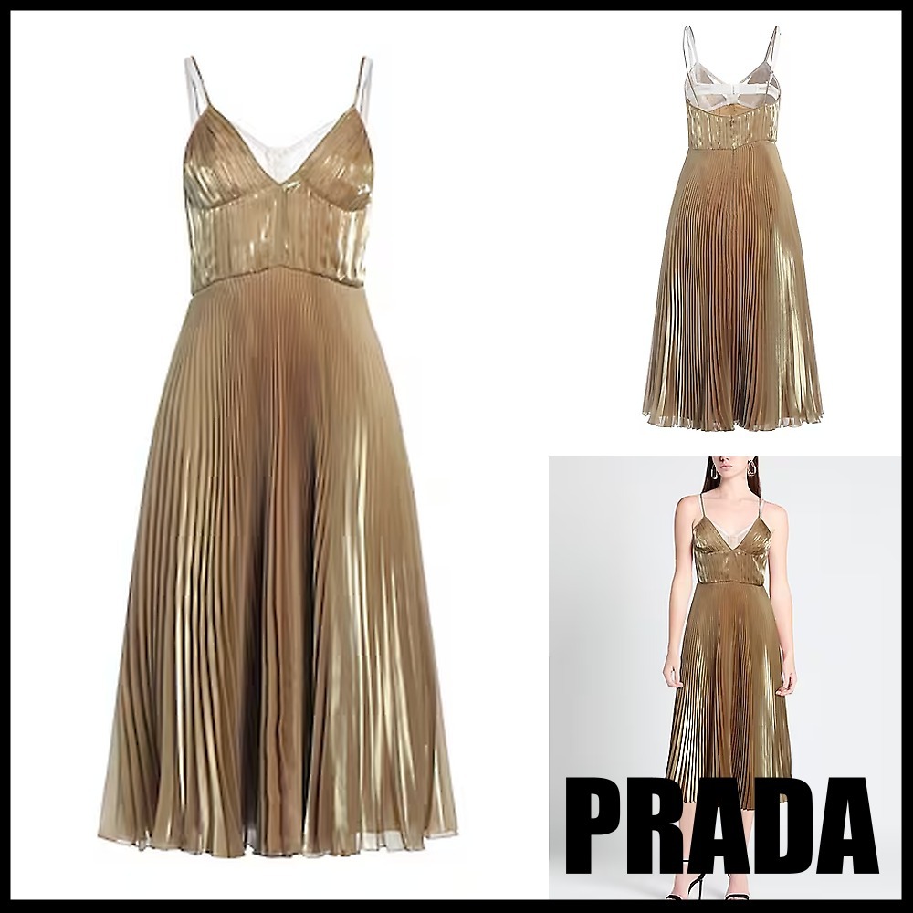 【PRADA】エレガントドレス プラチナ ☆セール中 !!