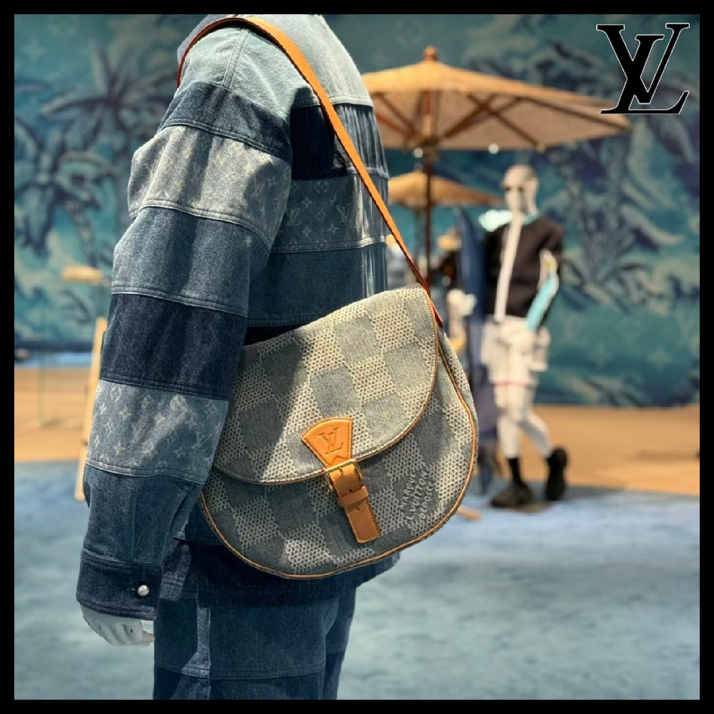 【カジュアルで使い勝手◎】Louis Vuitton★ショルダーバック