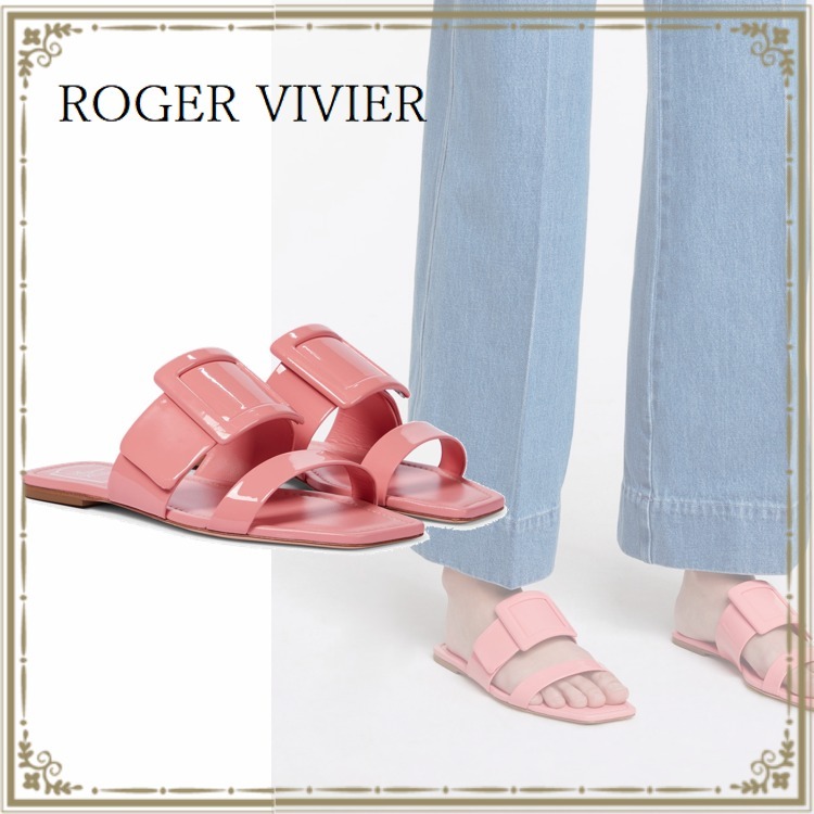 【送料 関税込】ROGER VIVIER Patent leather sandals