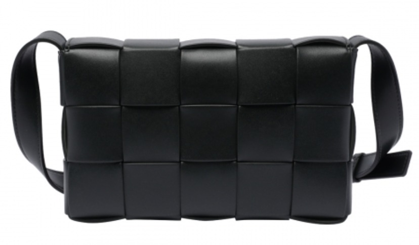 Bottega Veneta ボッテガ カセット クロスボディバッグ ブラック