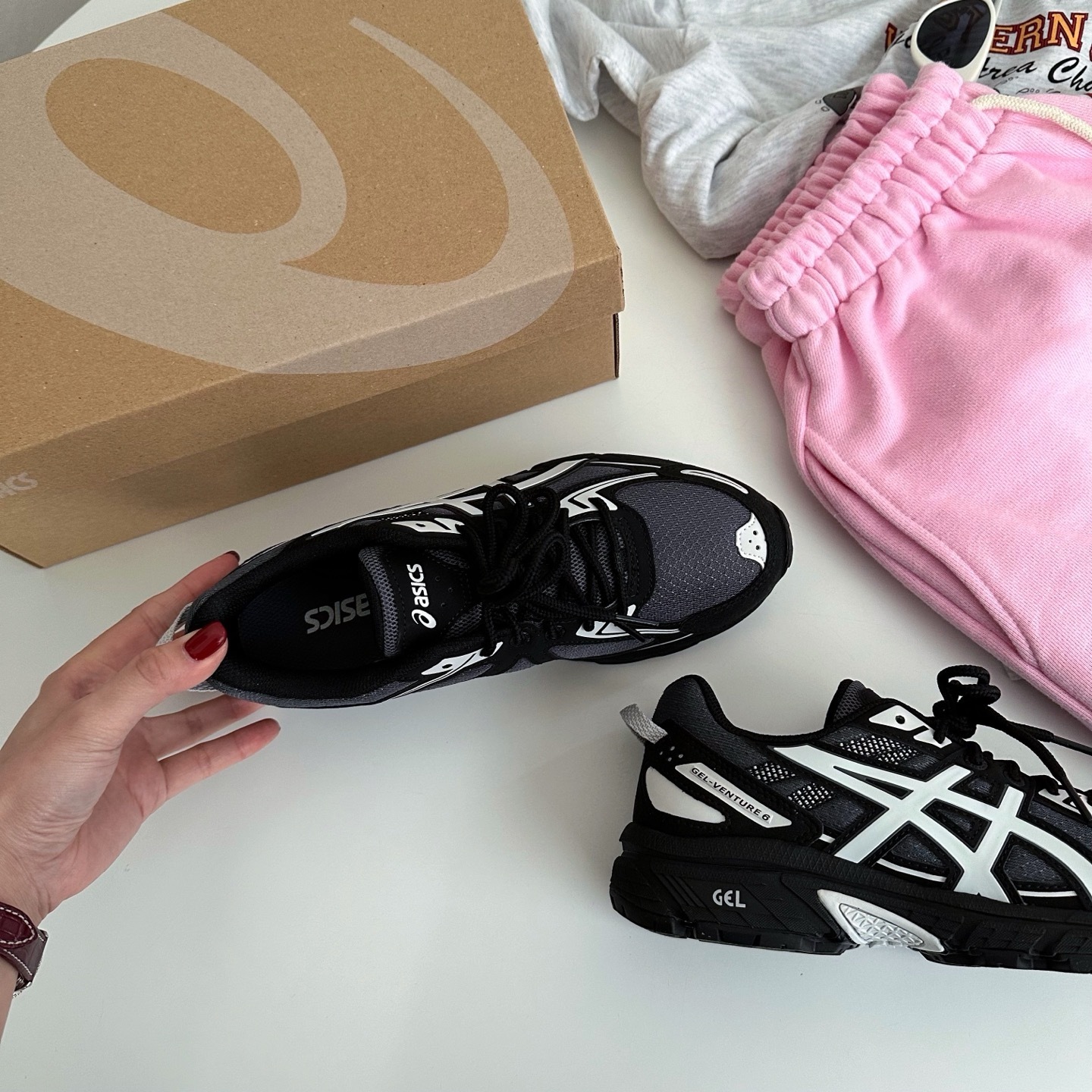 【関税-送料込み】 ASICS GEL VENTURE 6 GREY 1201A945-020