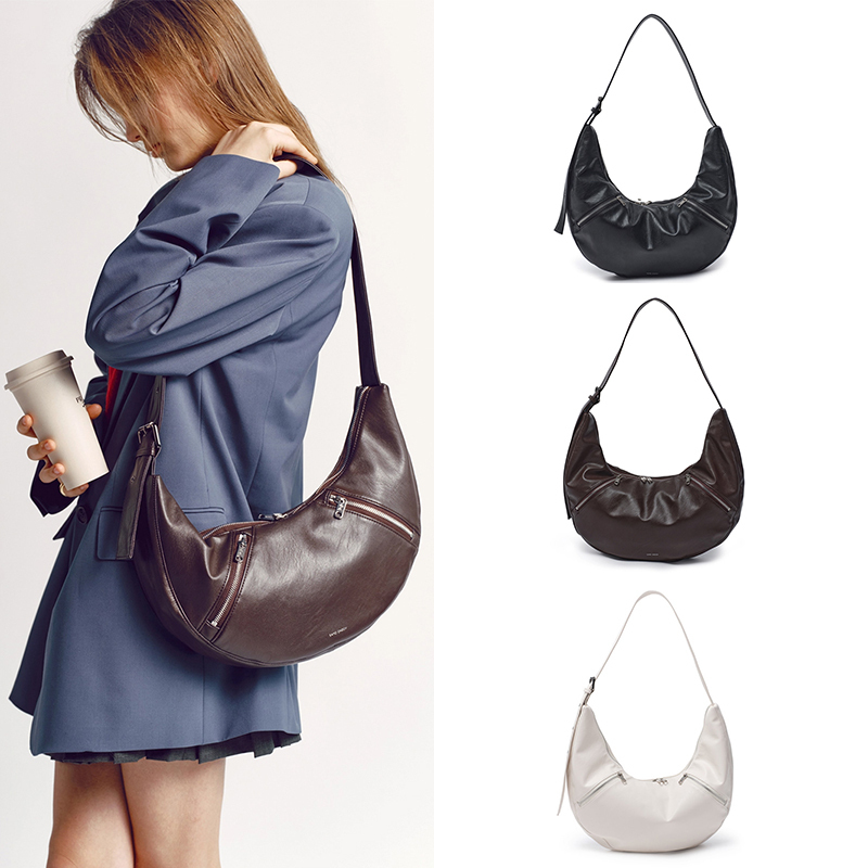 [SAMO ONDOH]【送料・関税込み】APPLE SLING BAG M nappa