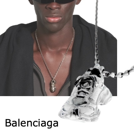 Balenciaga バレンシアガ キーホルダー スリム CARGO ネックレス