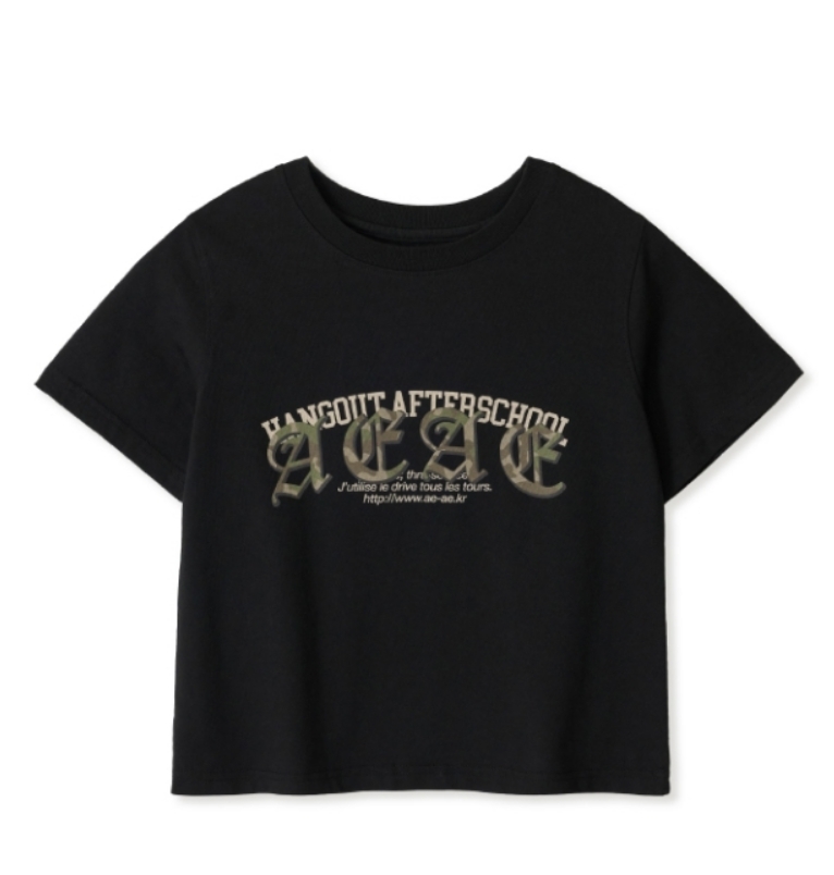 ☆AEAE ☆LAYERED GOTHIC LOGO CROP T-SHIRTS (AEAE/Tシャツ