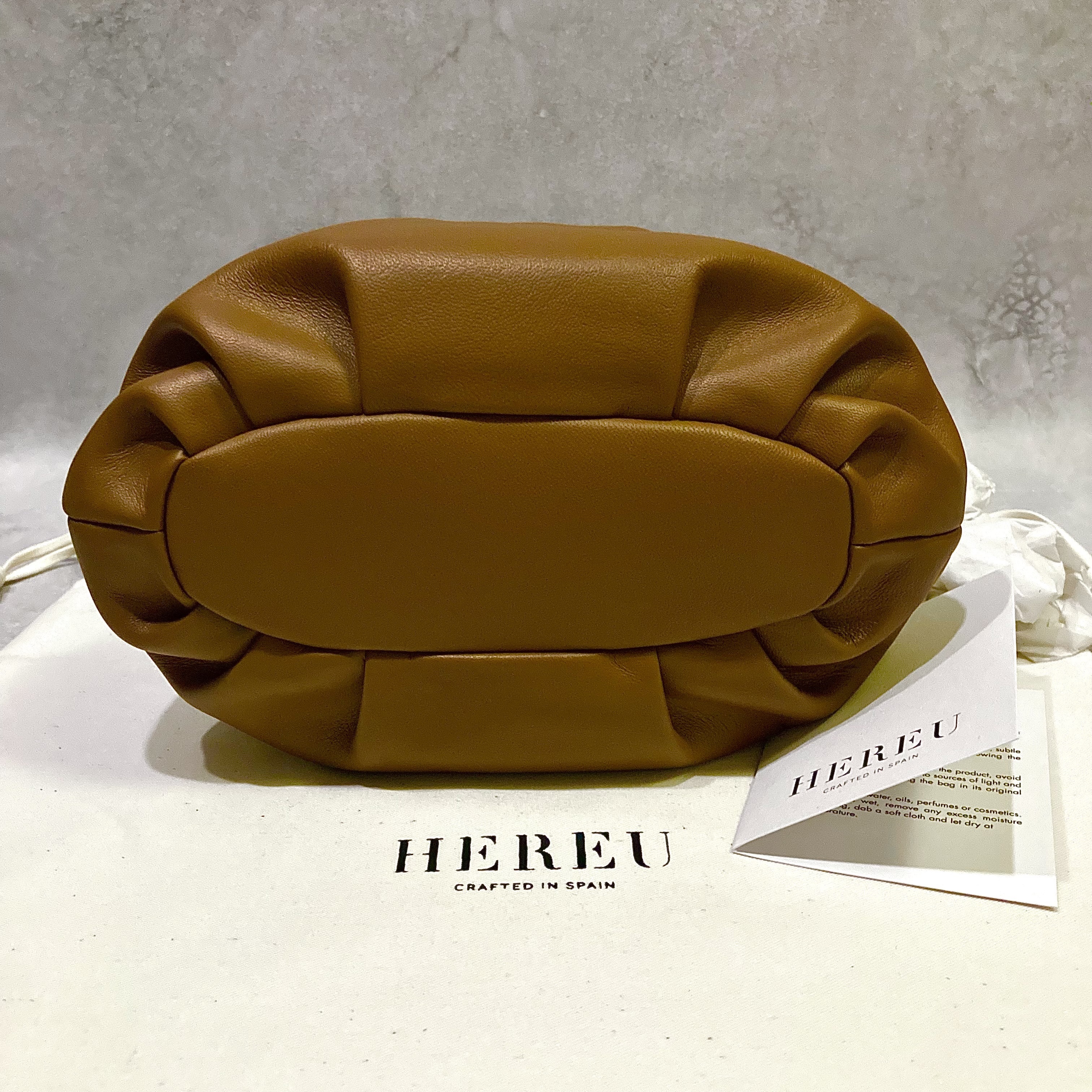ショルダーバッグ・ポシェット HEREU BOMBOM SMALL CROSSBODY BAG HEREU BOMBON Small Plaited-handle Leather Crossbody Bag