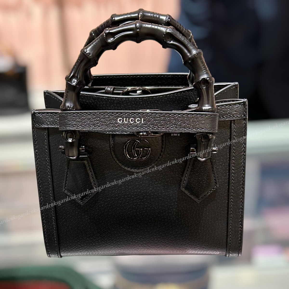 すぐ届く！GUCCI〔ダイアナ〕ミニ トートバッグ