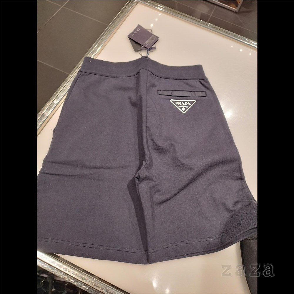 ATSさま PRADA ショートパンツ 44 （プラダ レディース】パンツ