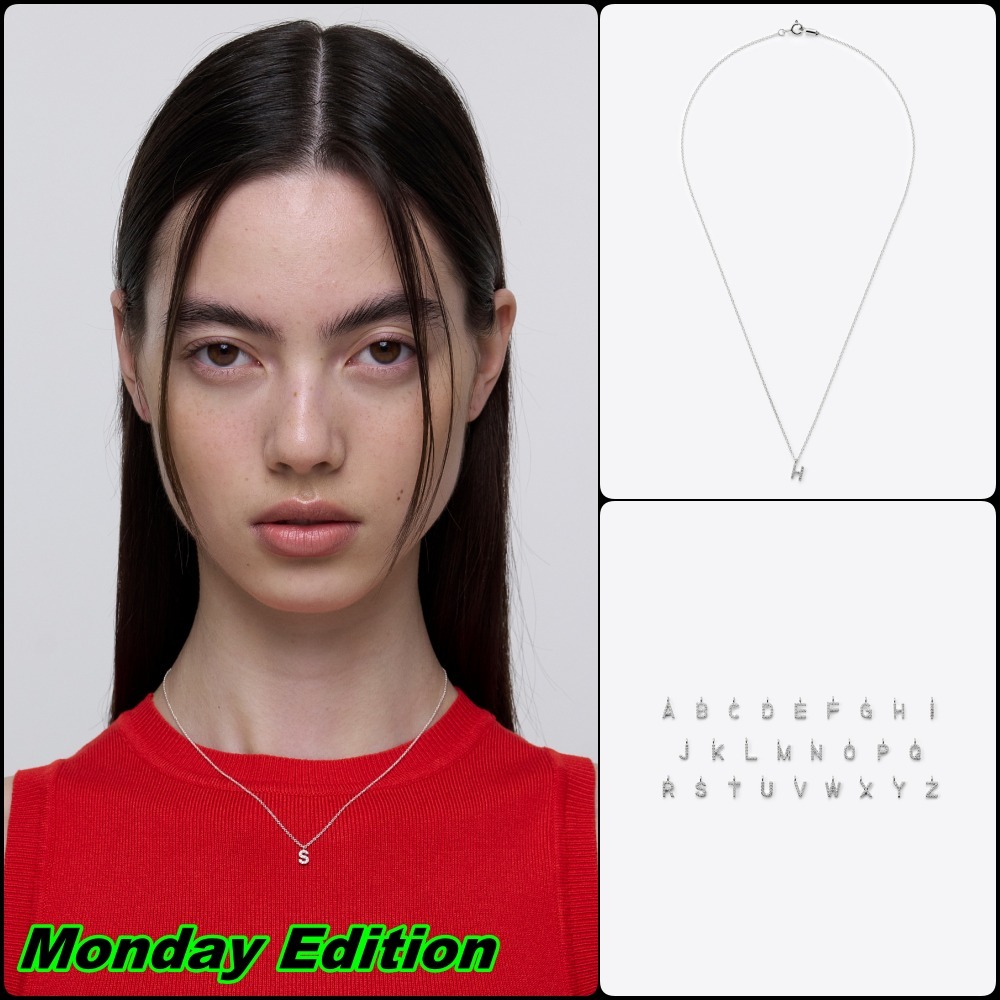 【Monday Edition】GLITTERING INITIAL NECLACE