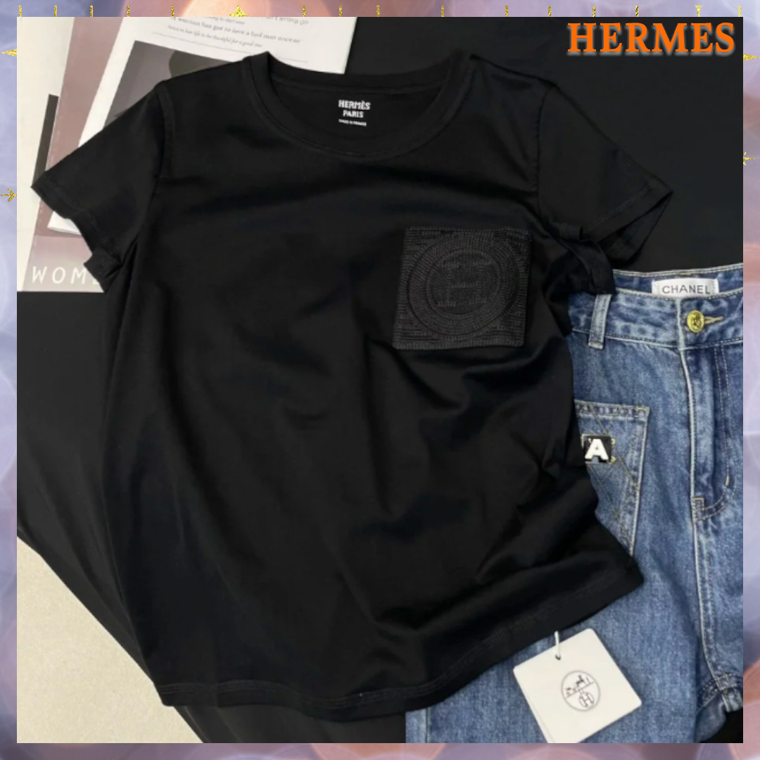 【HERMES】シンプルな♪刺繍入りTシャツ