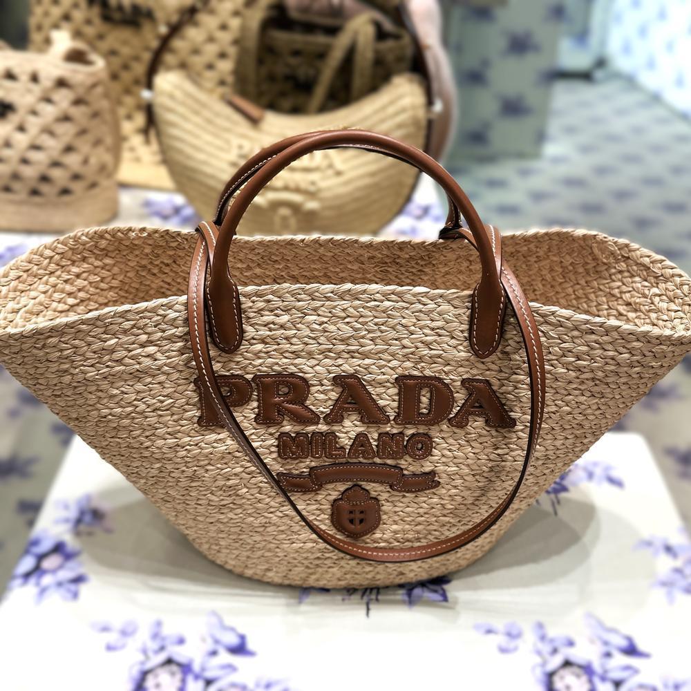 【PRADA】ラフィア＆レザー ラージトートバッグ/Beige/Cognac