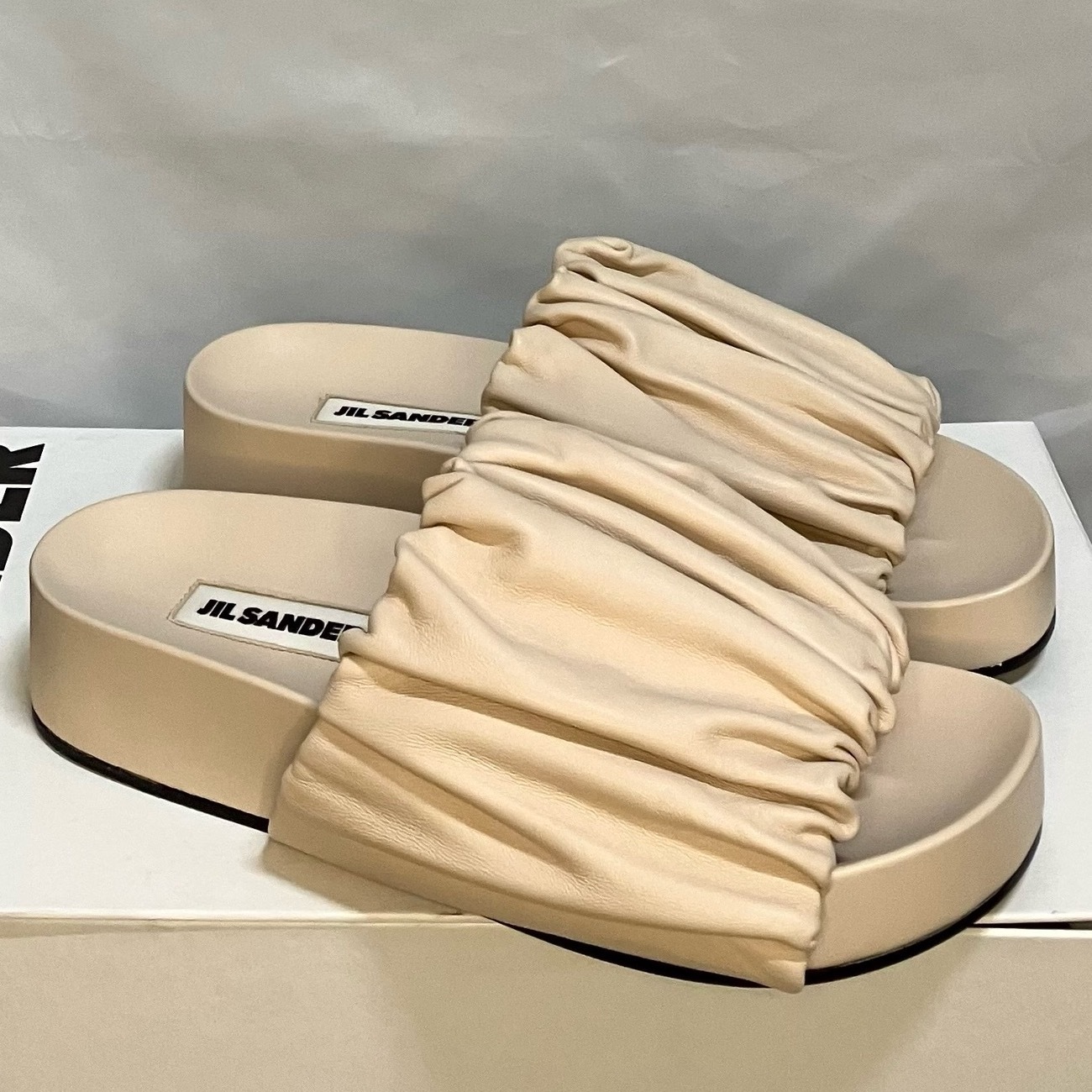 期間限定VIPセール●Jil Sander●ベージュ スライドサンダル