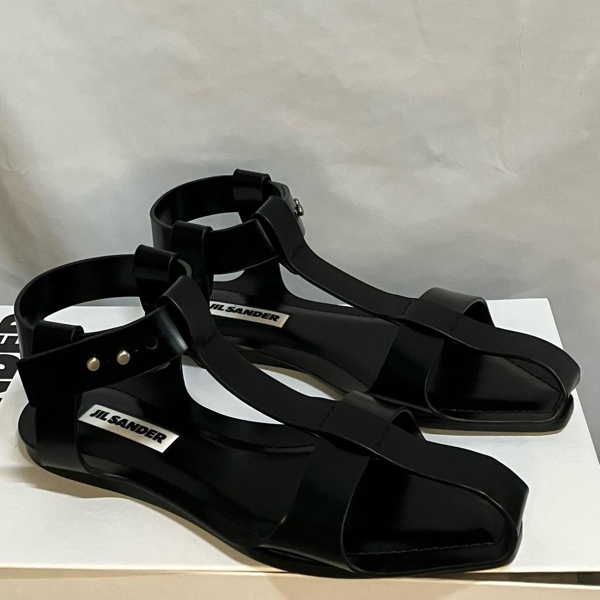 期間限定VIPセール●Jil Sander●レザーフラットサンダル BLACK