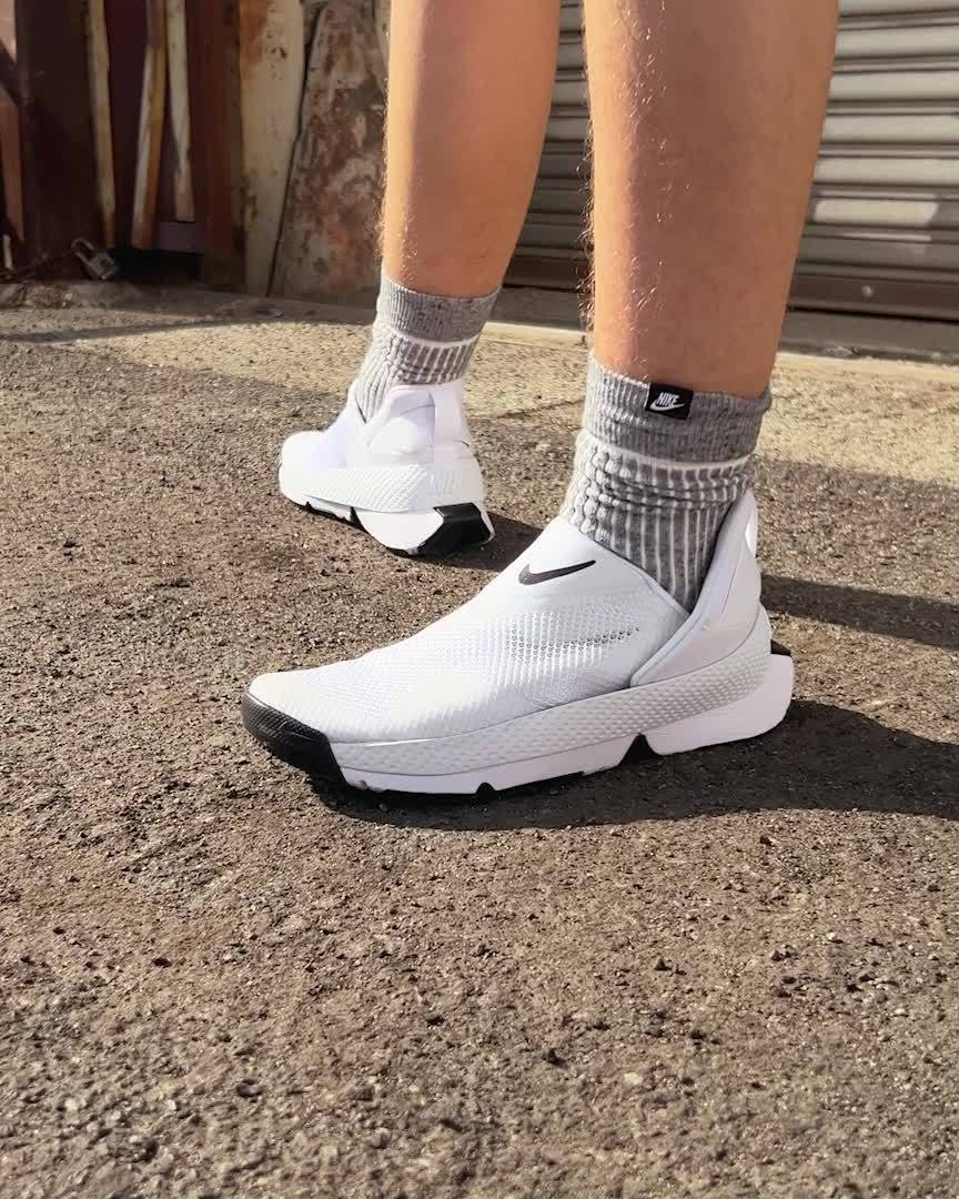 【NIKE】★ Men's Go FlyEase フライイーズ (Easy On/Off Shoes) Nike's First Hands-Free Shoe: Go FlyEase. Nike CA