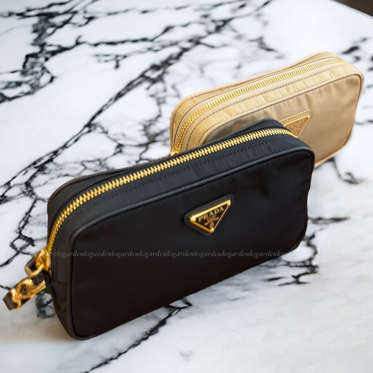 即納！PRADA Re-Edition1978 Re-Nylon サフィアーノレザーポーチ