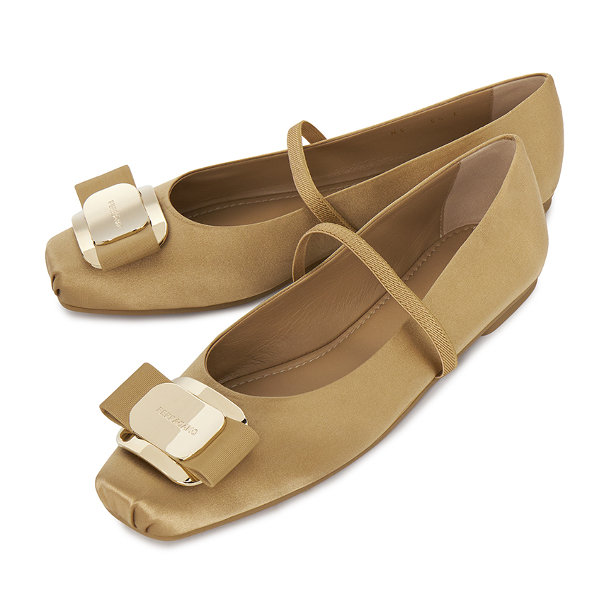 Ferragamo 24AW ZINA T サテンフラットシューズ